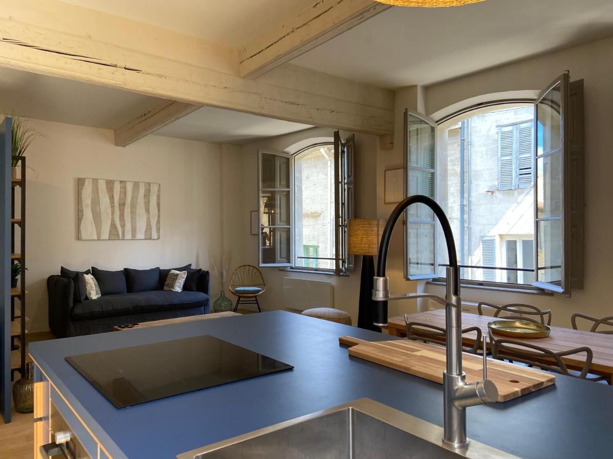 Appartement Climatise Plein Centre Historique Avignon Bagian luar foto